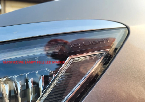 Volkswagen Passat cena 129000 przebieg: 49900, rok produkcji 2019 z Poznań małe 172